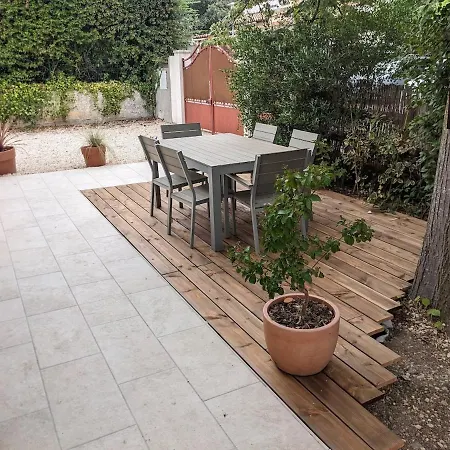 Villa Spacieuse Avec Piscine Et Climatisation